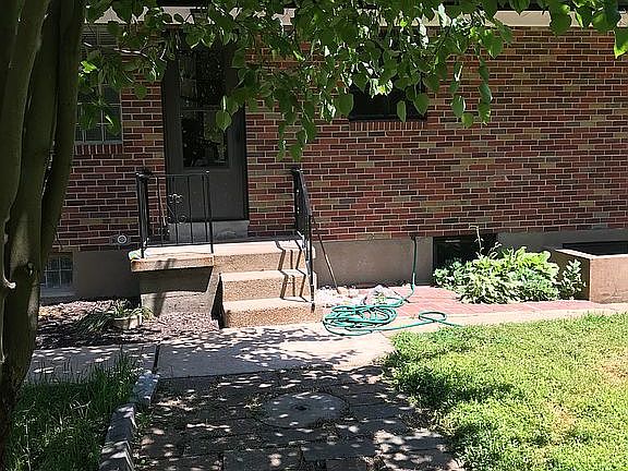 3rd image of 1570 Washington St