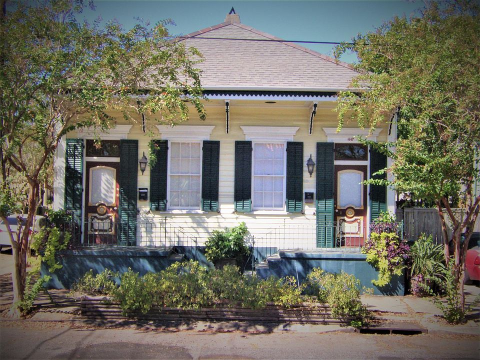 1st image of 449 Elmira Ave