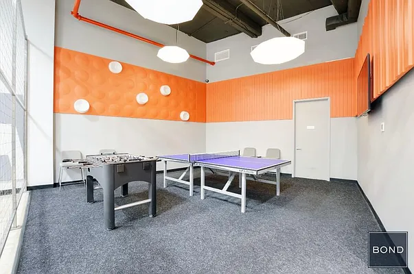 Rented by Bond New York | media 14