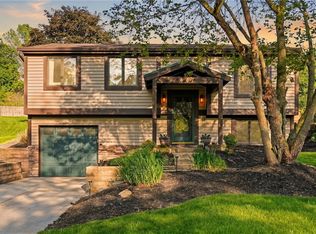 447 Partridge Run Rd, Gibsonia, PA 15044