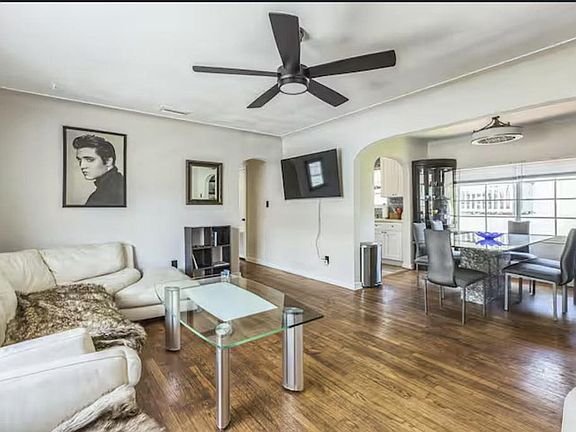 3rd image of 460 15th Ave N APT 2