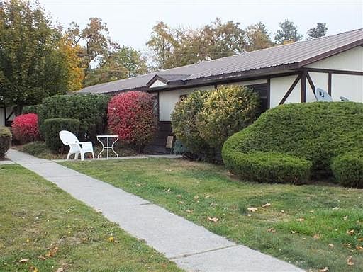 2nd image of 327 E Queen Ave