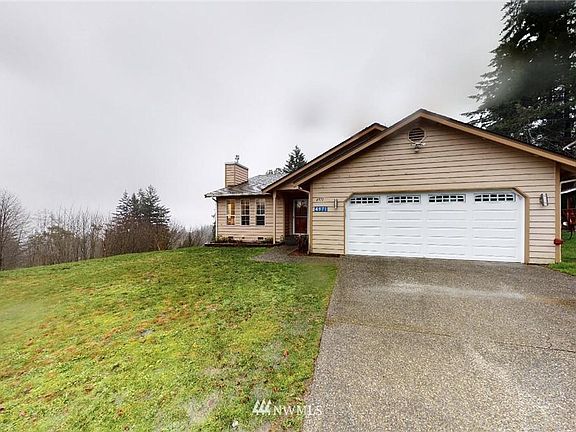 3rd image of 4971 NW 82nd St