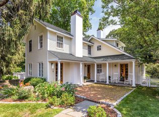 2 Shagbark Rd, Norwalk, CT 06854