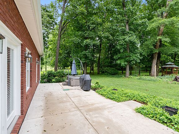4th image of 124 Sugar Leaf Cir