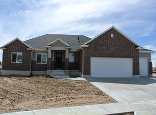2693 W 900 N, Clinton, UT 84015