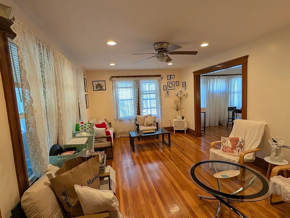 27 Menotomy Rd #2