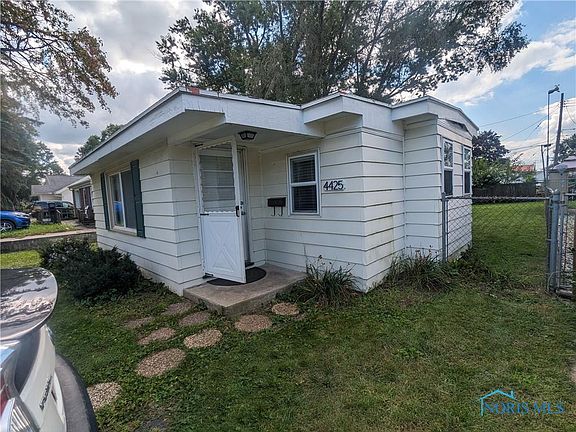 2nd image of 4425 Boydson Dr