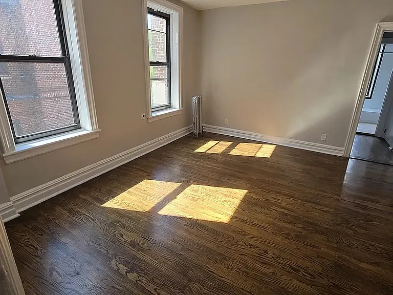250 Ocean Pkwy #2H — Photo 6
