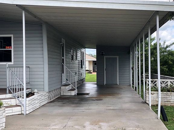 4th image of 5515 Miles Standish Ln #206