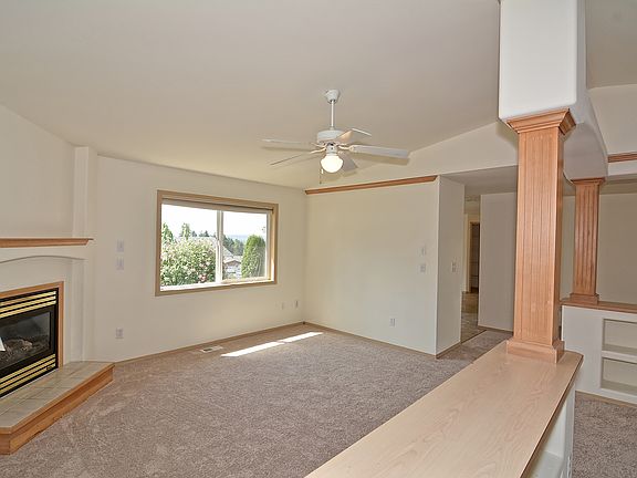 4th image of 7410 29th Pl NE