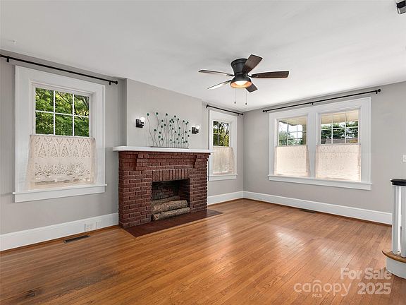 5th image of 1389 Patton Ave