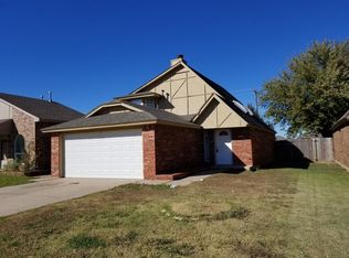 1505 SW 20th St, Moore, OK 73170