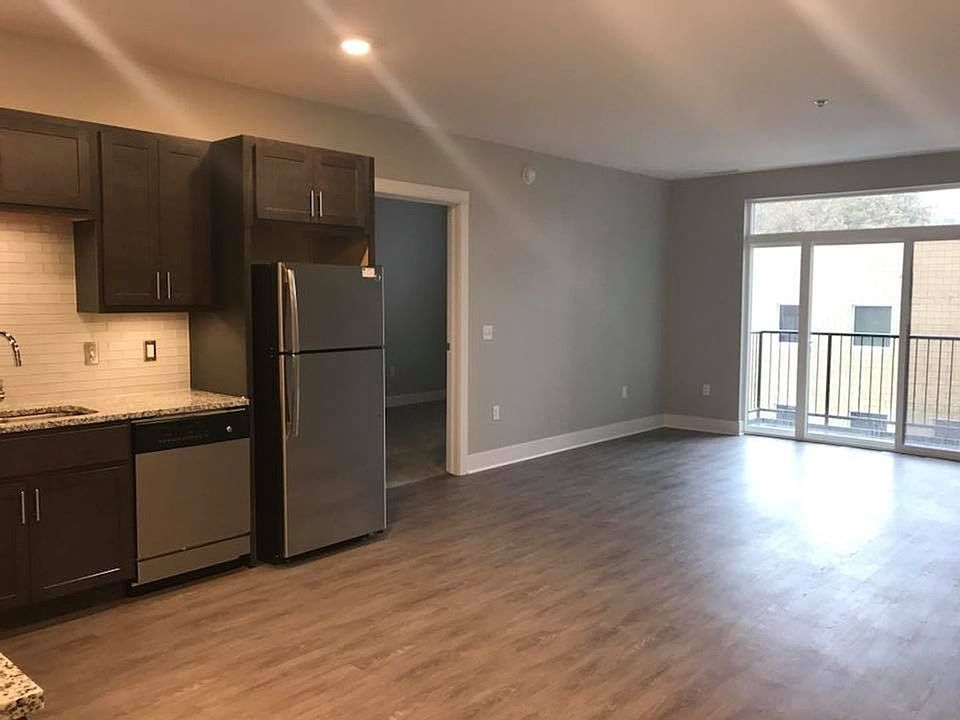 1st image of 1 Carlton Ave SE APT 309