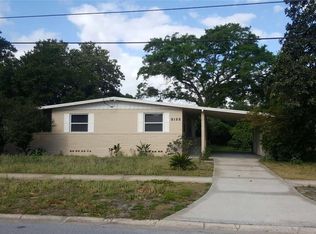 3122 Holly Berry Ln, Jacksonville, FL 32277
