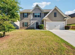 7431 Saint David St, Fairburn, GA 30213