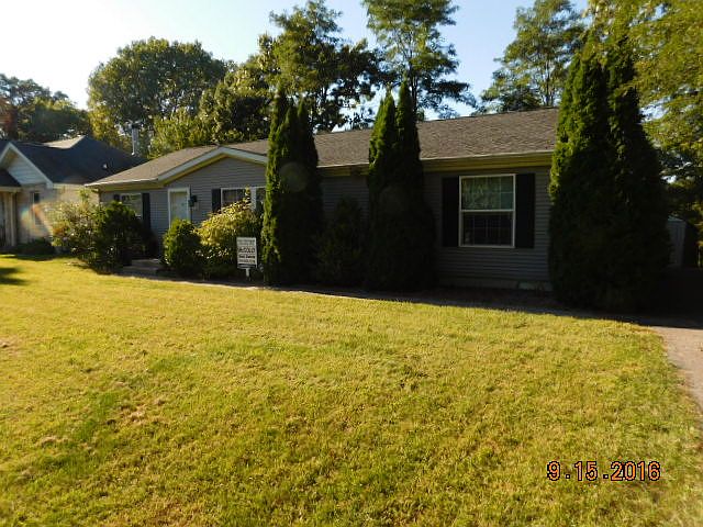 1st image of 738 Van Buren Ave