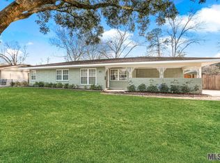 11224 W Robin Hood Dr, Baton Rouge, LA 70815