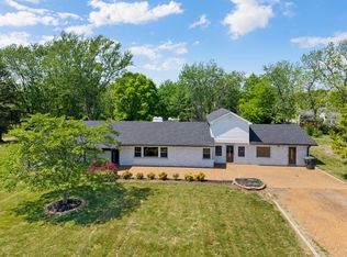 1503 5th Ave W, Springfield, TN 37172