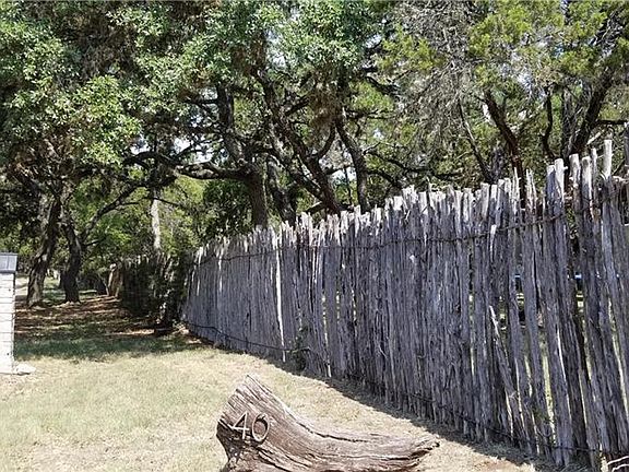 2nd image of 40 La Buena Vista Dr