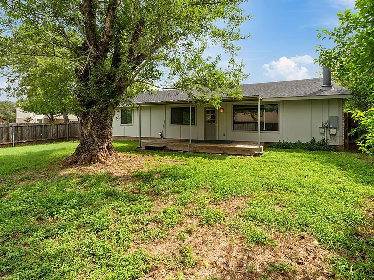 3009 Bushnell Dr — Photo 27