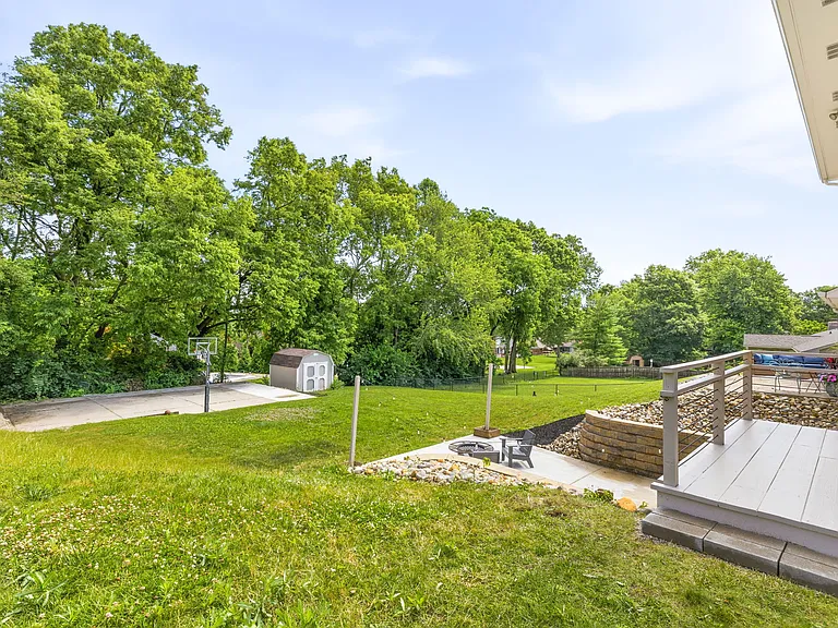 1720 Ridge Hill Ln #1 — Photo 35