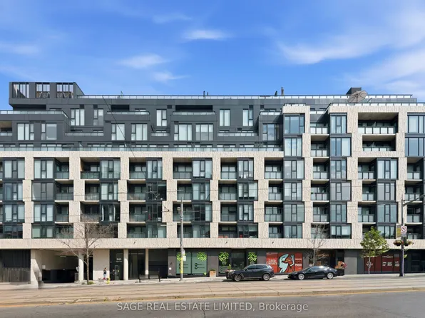 840 Saint Clair Ave W #704, Toronto, ON M6C 0A4