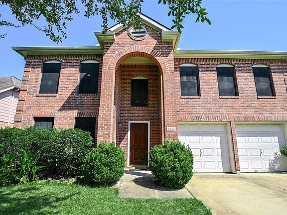 3rd image of 3326 Starbridge Park Ln