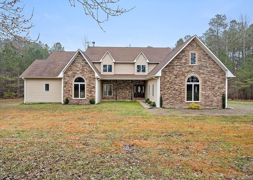 1st image of 17428 James River Dr