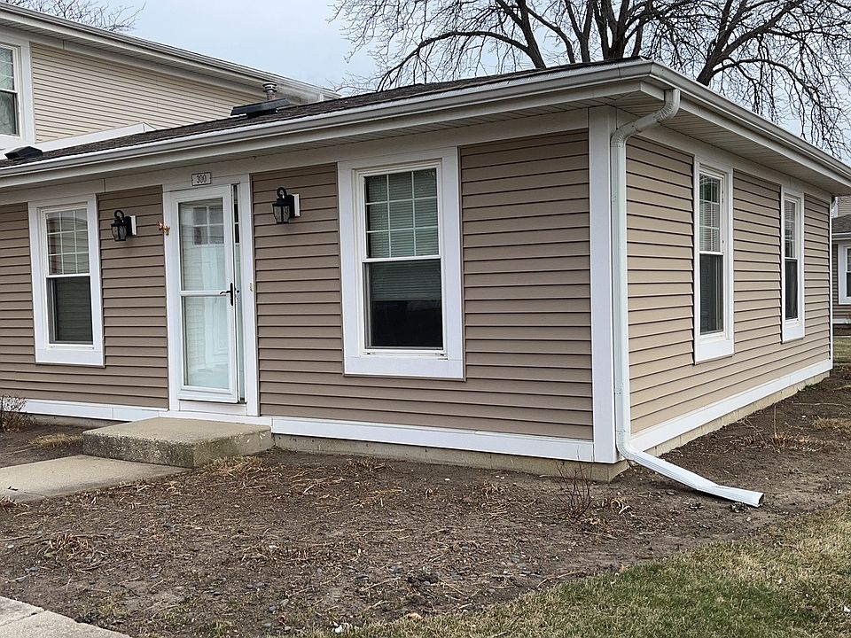 1st image of 300 Farmingdale Cir #300