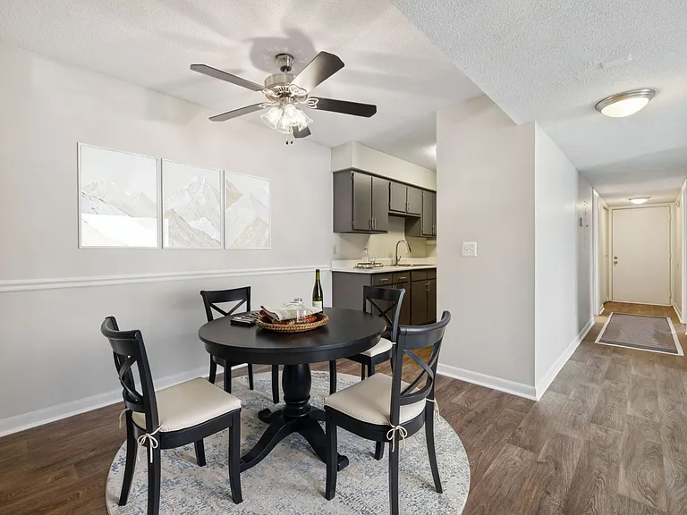 Shea - 2 Bed / 2 Bath - 1,092 Sq.Ft.