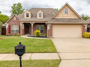 1312 E Boston St S, Broken Arrow, OK 74012