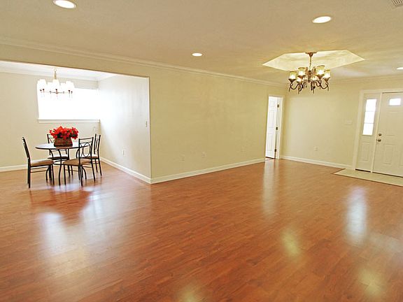 4th image of 5835 Pratt Dr