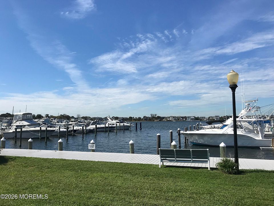 1st image of 76 Wharfside Dr #404
