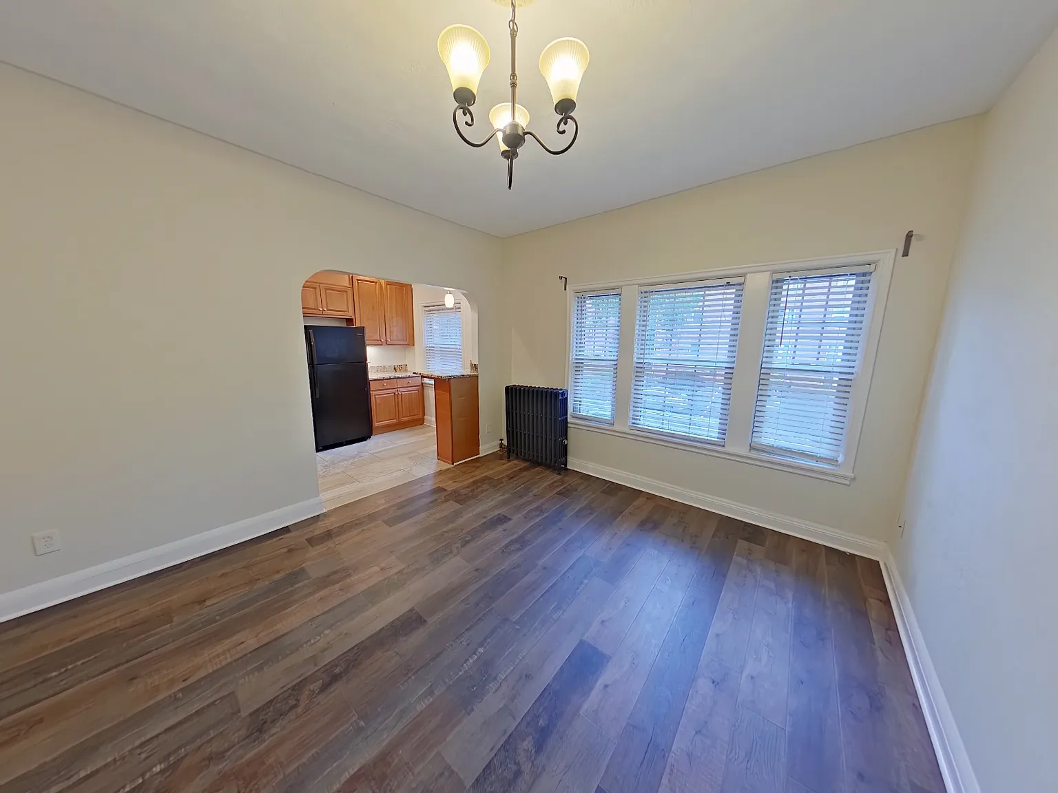 2 bed, $1,350 — Photo 2