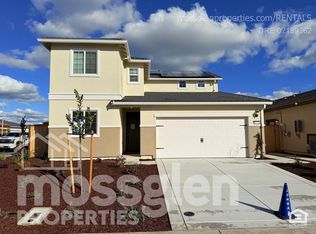 12726 Spotted Wren Way, Rancho Cordova, CA 95742