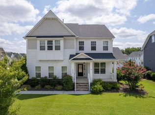 1018 Traditions Ridge Dr, Wake Forest, NC 27587