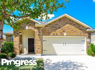 7923 Cenote Dr, San Antonio, TX 78254