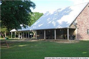 2nd image of 40973 Greenwell Springs Rd
