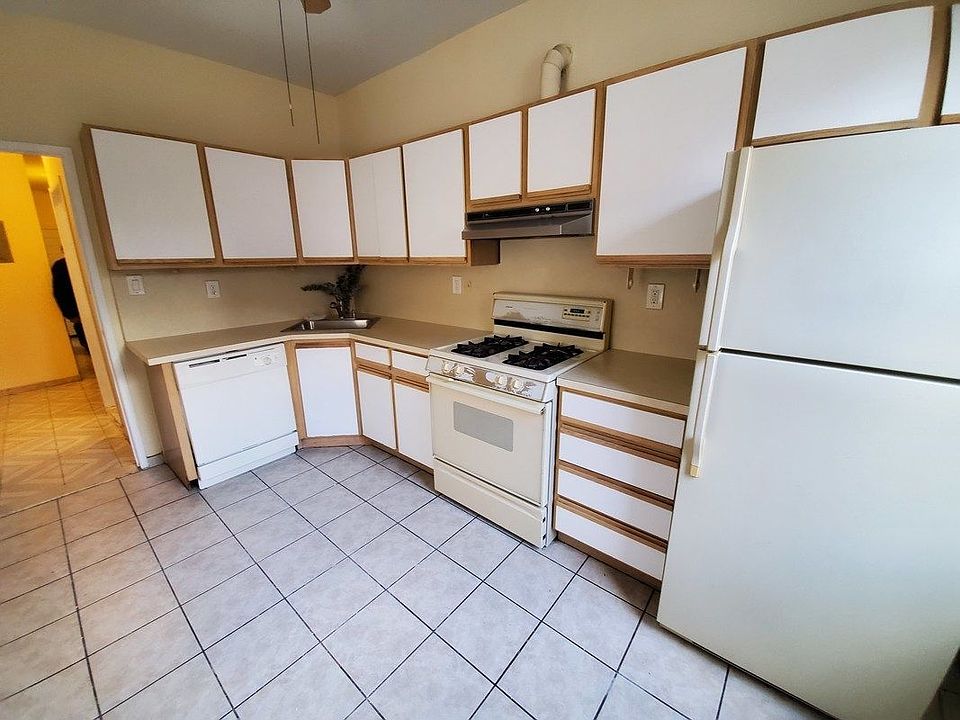 1st image of 32-50 35th St #2A