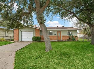 116 Mackeral St, Galveston, TX 77550