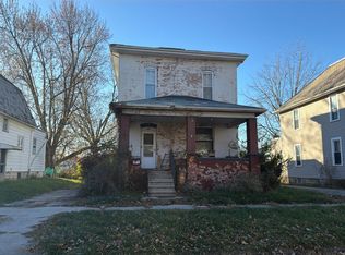 225 E South St, Fostoria, OH 44830