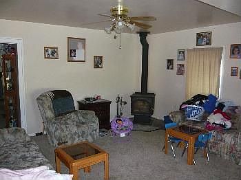 3rd image of 428 Lois St