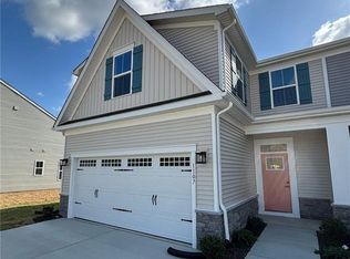 1107 Breakwater Trl, Carrollton, VA 23314