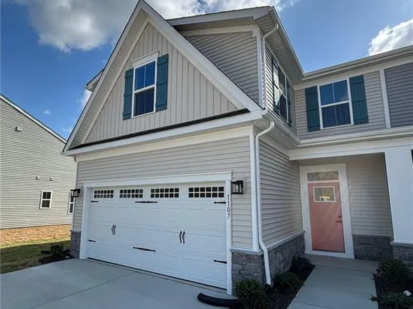 1107 Breakwater Trl, Carrollton, VA 23314