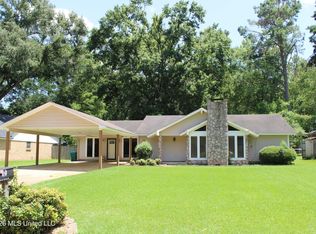 649 Old Hickory Rd, Grenada, MS 38901
