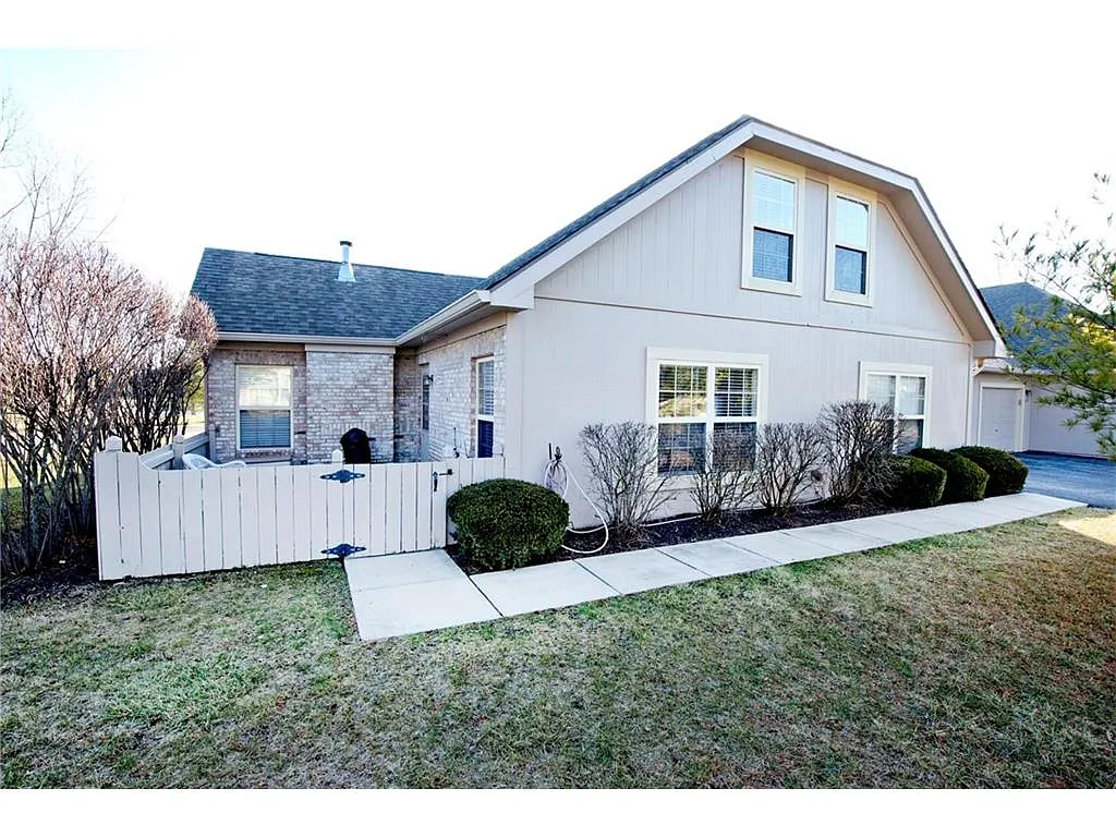 6709 Bridgefield Way photo 1