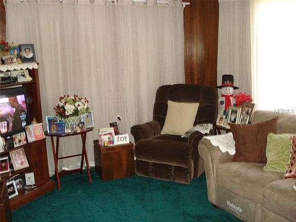 3rd image of 2323 W Knollwood Pl