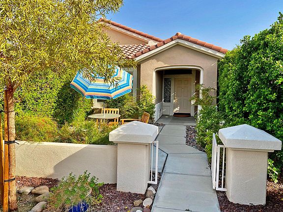 3rd image of 78284 Bovee Cir