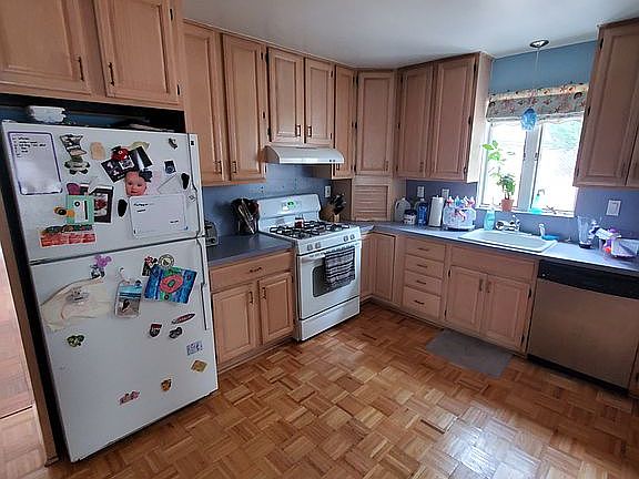 Kitchen-3